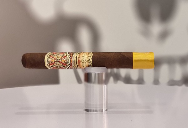 Fuente Fuente OpusX Oscuro Oro Zigarre